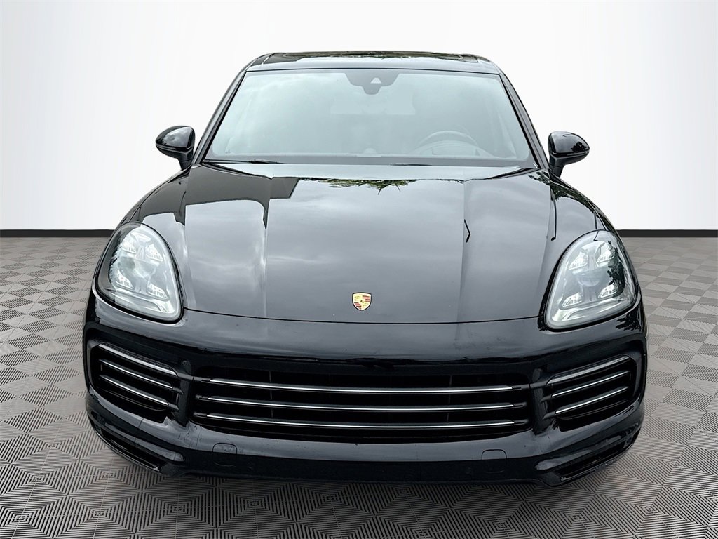 Used 2019 Porsche Cayenne S w/ Premium Plus Package image 2