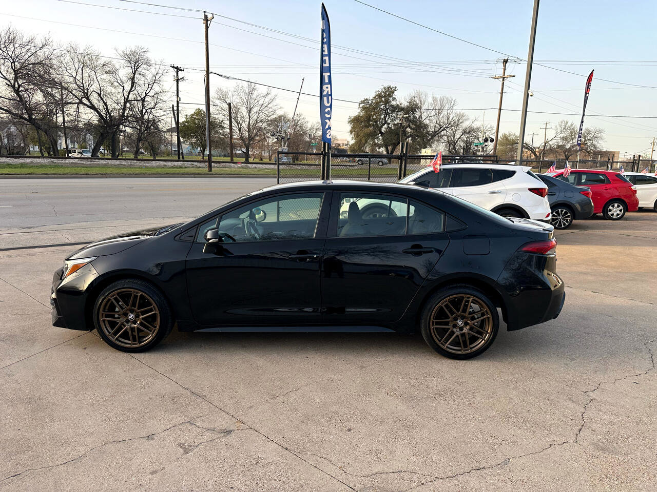 Used 2024 Toyota Corolla Sedan w/ SE Convenience Package image 5