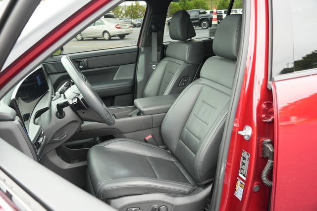 Used 2024 Hyundai Santa Fe Calligraphy AWD/4WD image 24