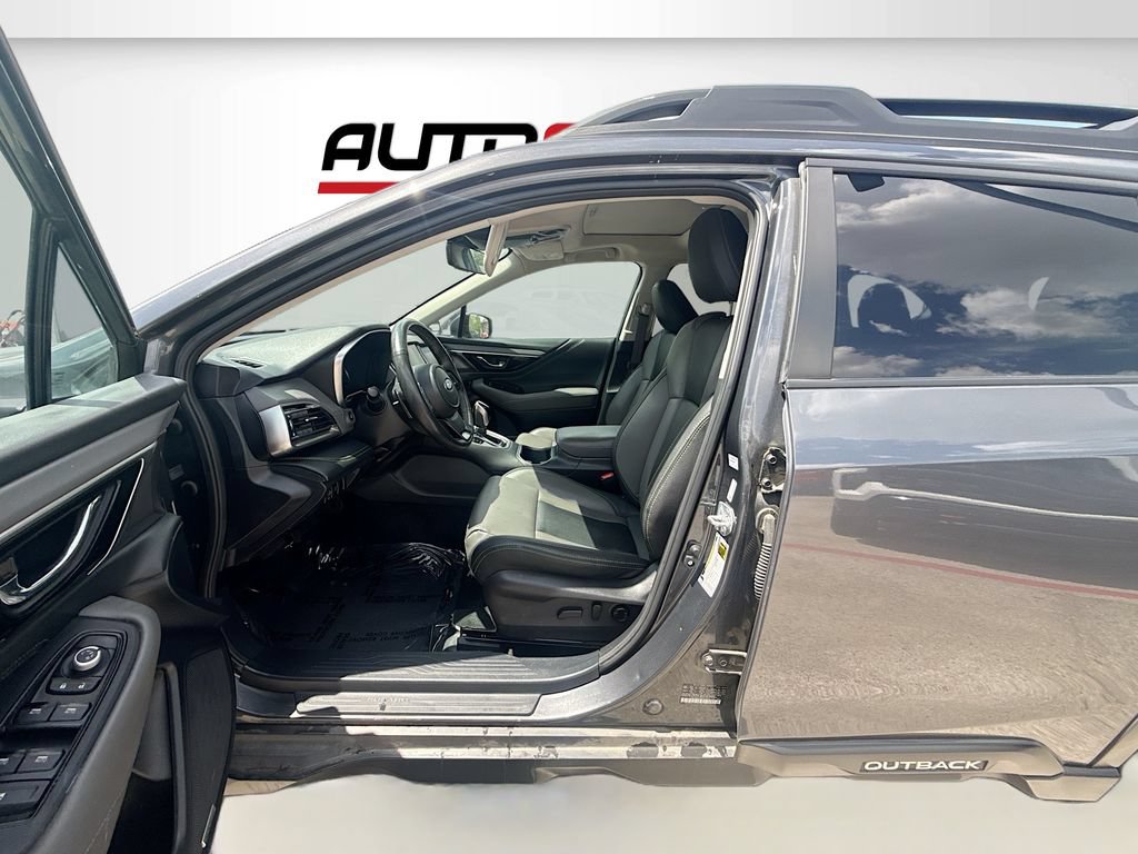 Used 2024 Subaru Outback Onyx Edition AWD/4WD image 21