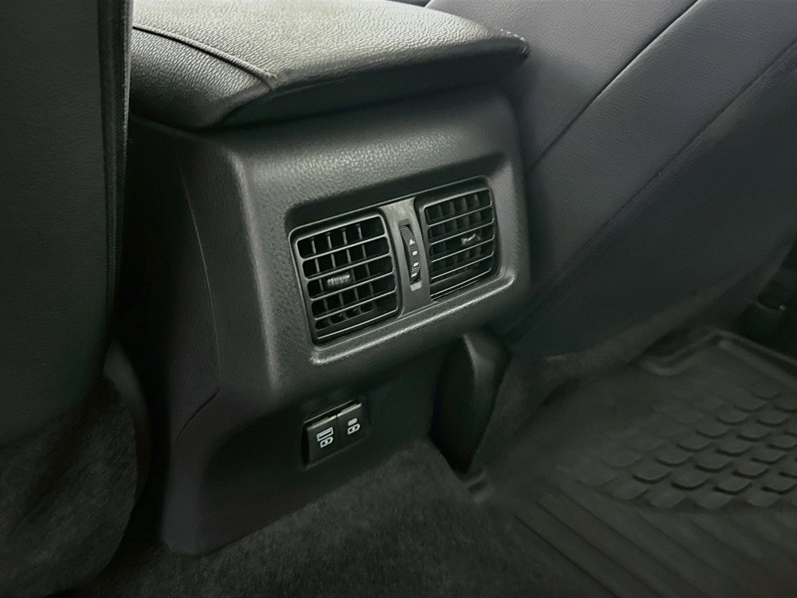 Certified 2025 Toyota Camry XLE AWD/4WD image 25