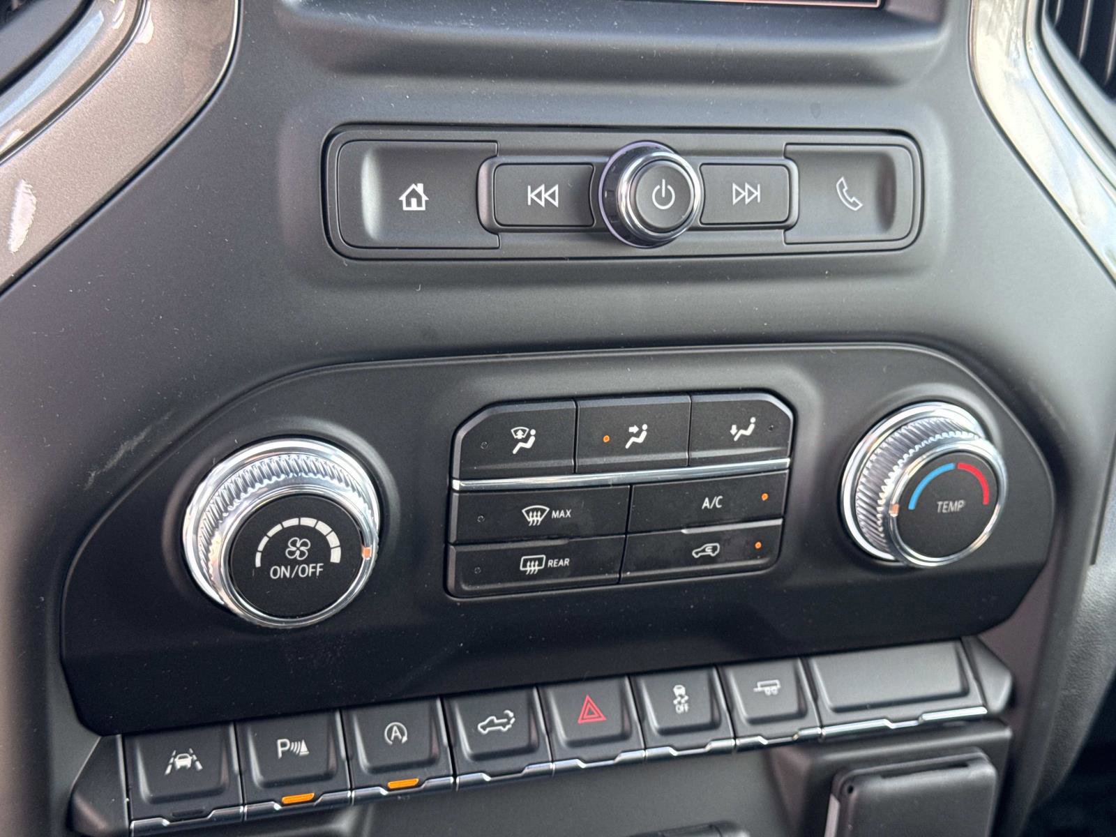 New 2026 GMC Sierra 1500 Pro w/ Pro Value Package image 15