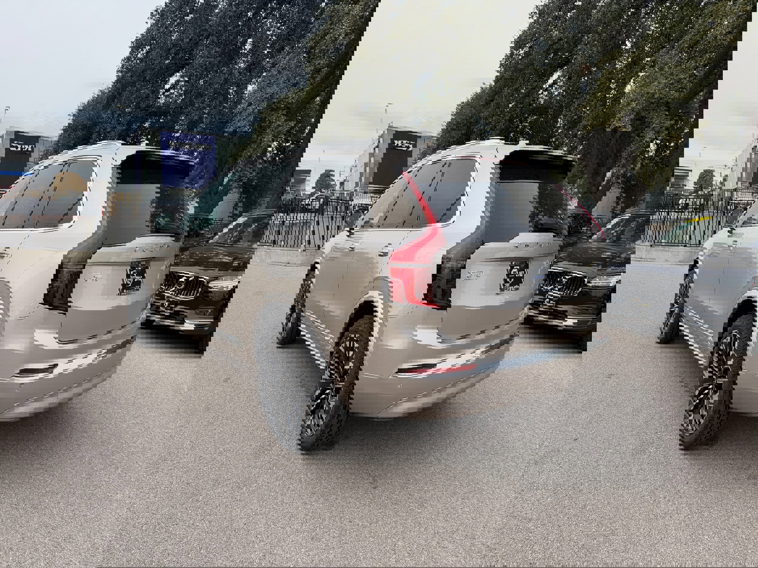 New 2026 Volvo XC90 B5 Core image 4