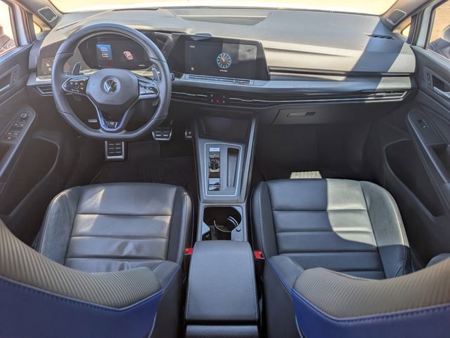 Used 2022 Volkswagen Golf R image 11