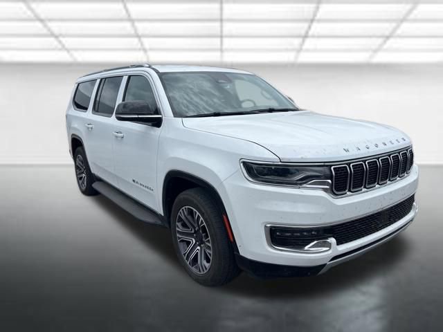 Used 2024 Jeep Wagoneer L Series II RWD image 1