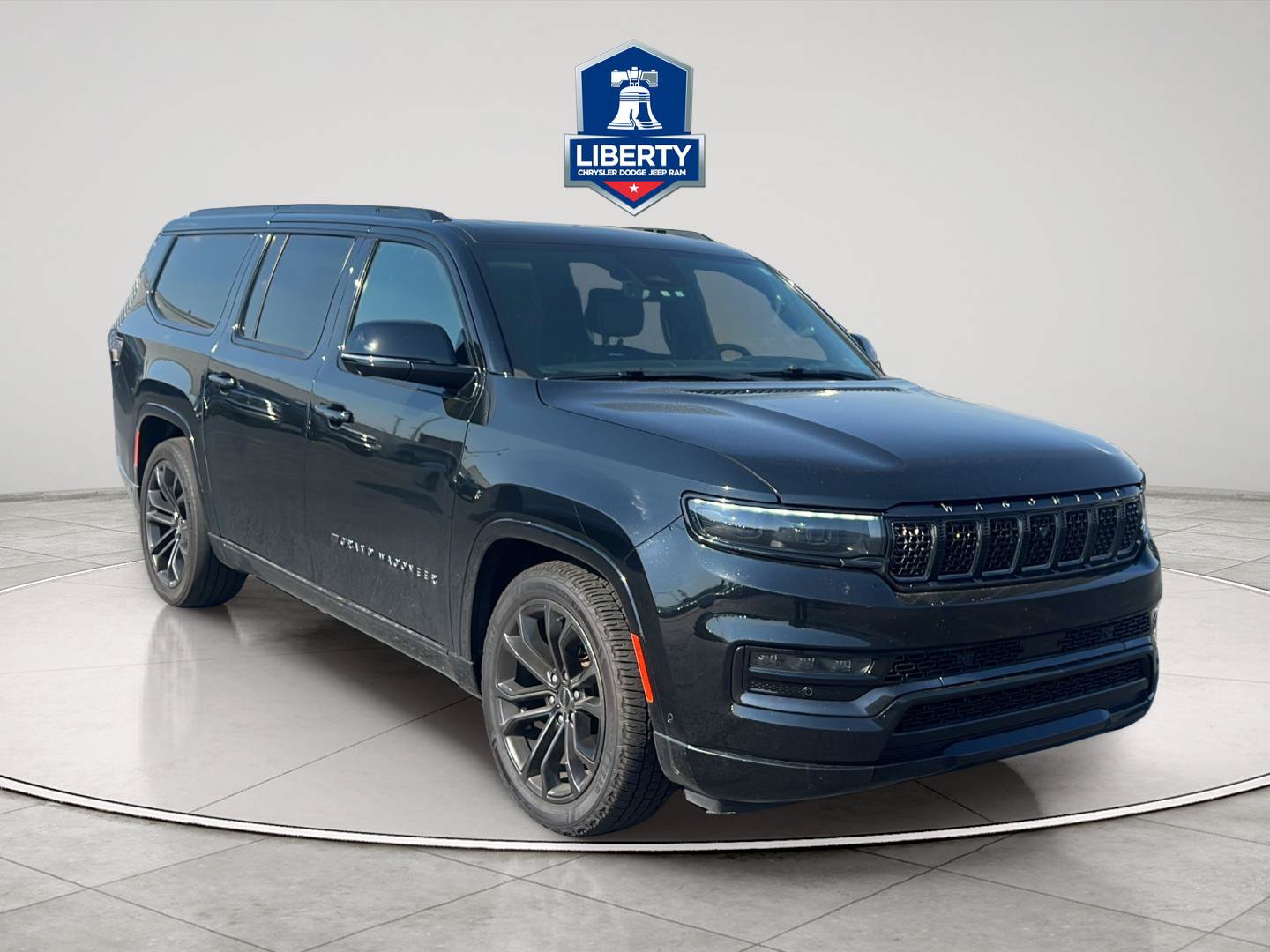 Certified 2024 Jeep Grand Wagoneer L Series II w/ Quick Order Packagew 28T AWD/4WD image 29