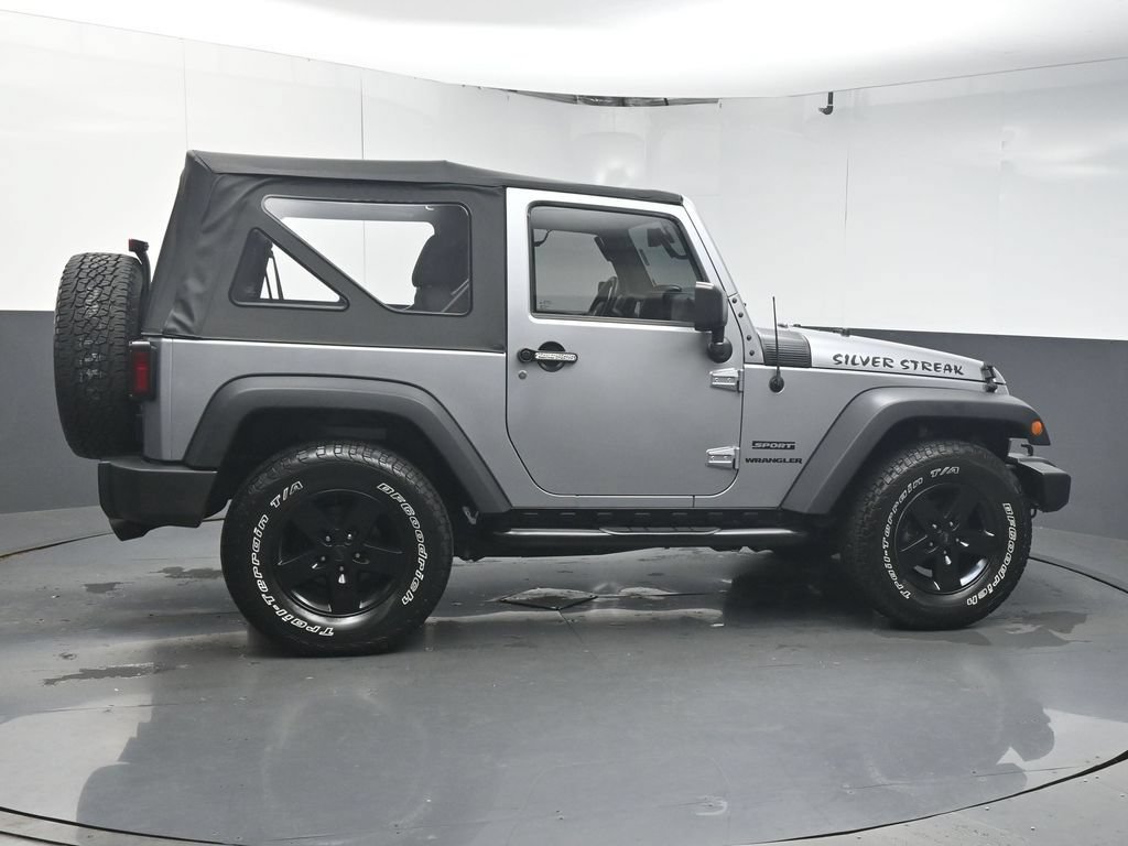 Used 2016 Jeep Wrangler Sport w/ Quick Order Package 24S AWD/4WD image 8