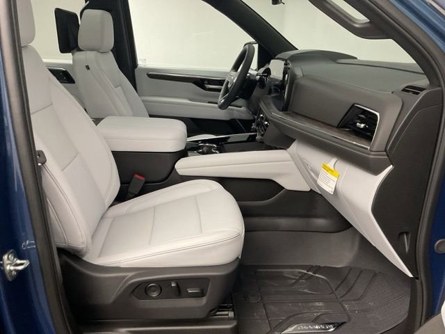 New 2026 Chevrolet Suburban Premier image 26