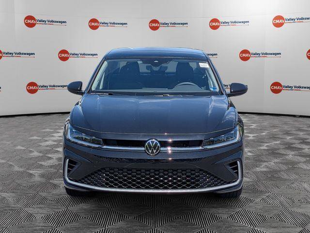 New 2026 Volkswagen Jetta SE FWD image 2