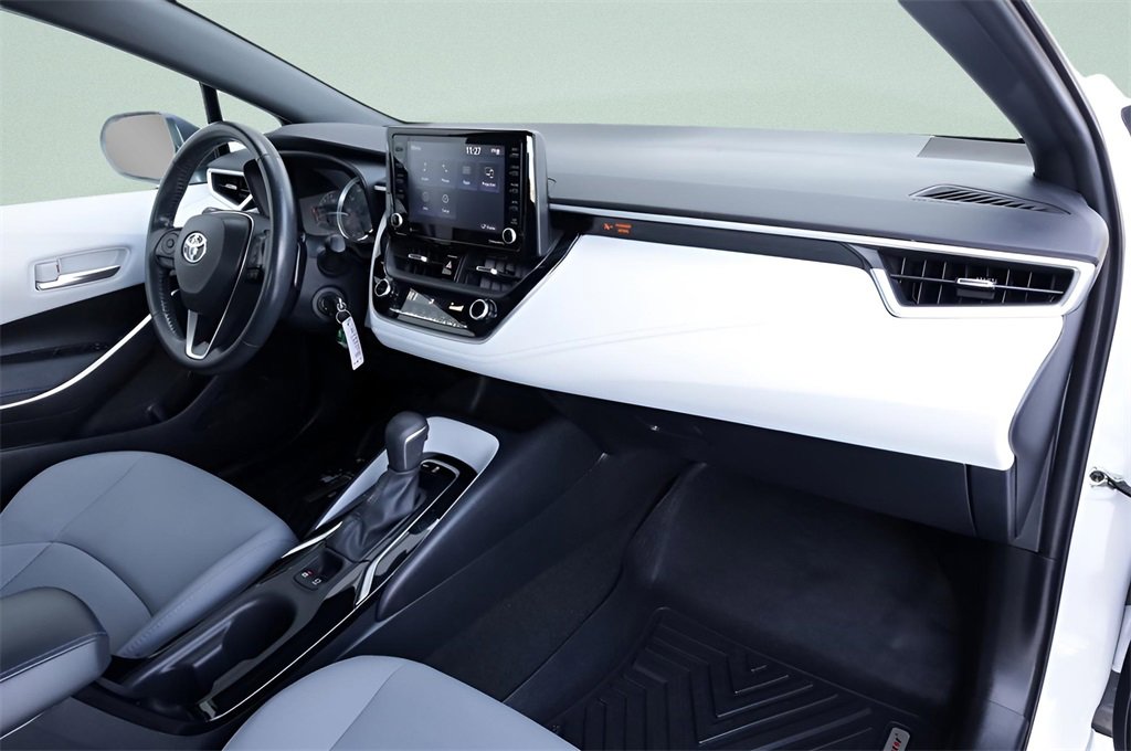Certified 2022 Toyota Corolla SE w/ Carpet Mat Package (TMS) image 28