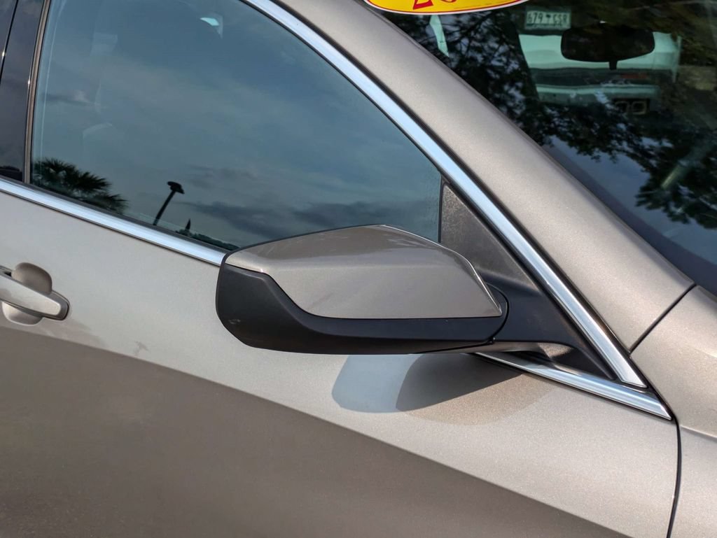 Used 2024 Chevrolet Malibu LT FWD image 12