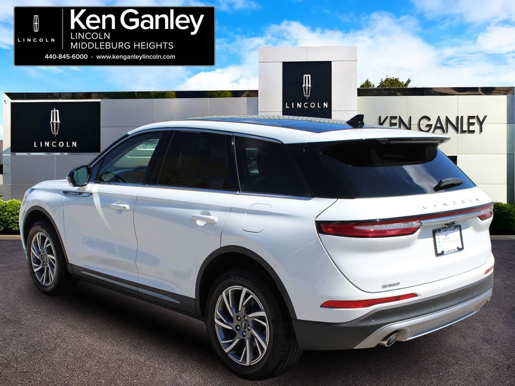 Used 2023 Lincoln Corsair FWD w/ Equipment Group 101A image 5