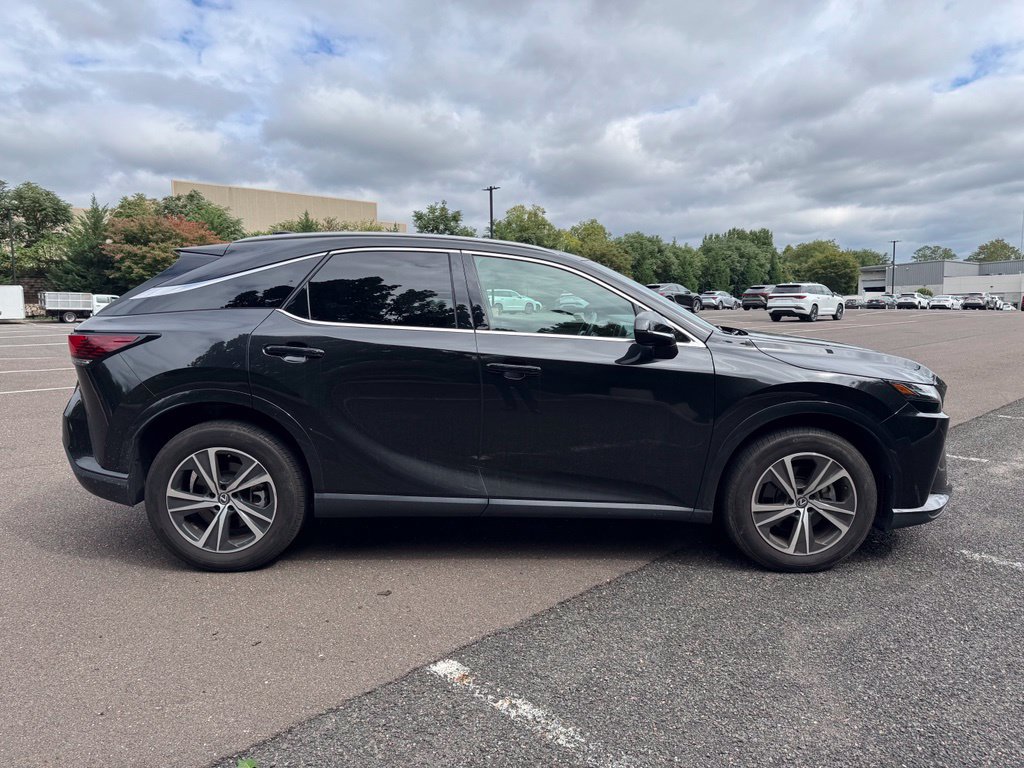Used 2024 Lexus RX 350 Premium w/ Accessory Package (Z1) AWD/4WD image 5