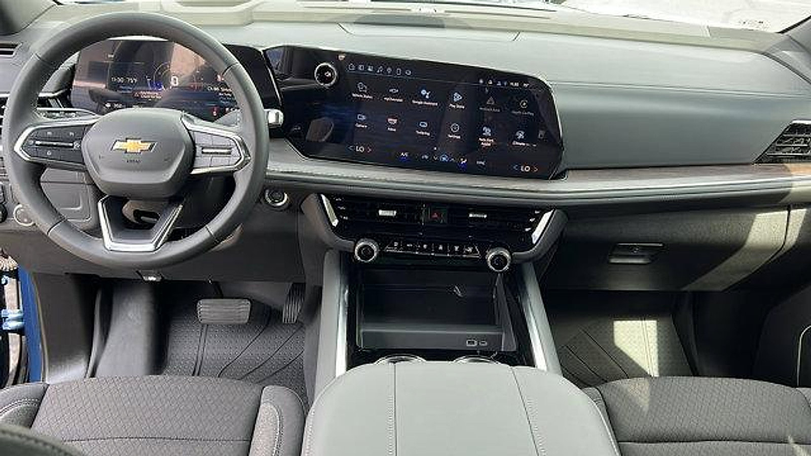 New 2025 Chevrolet Tahoe LS image 17