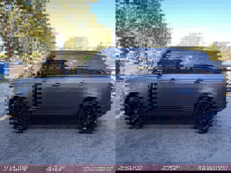 Used 2017 Land Rover Range Rover HSE image 6