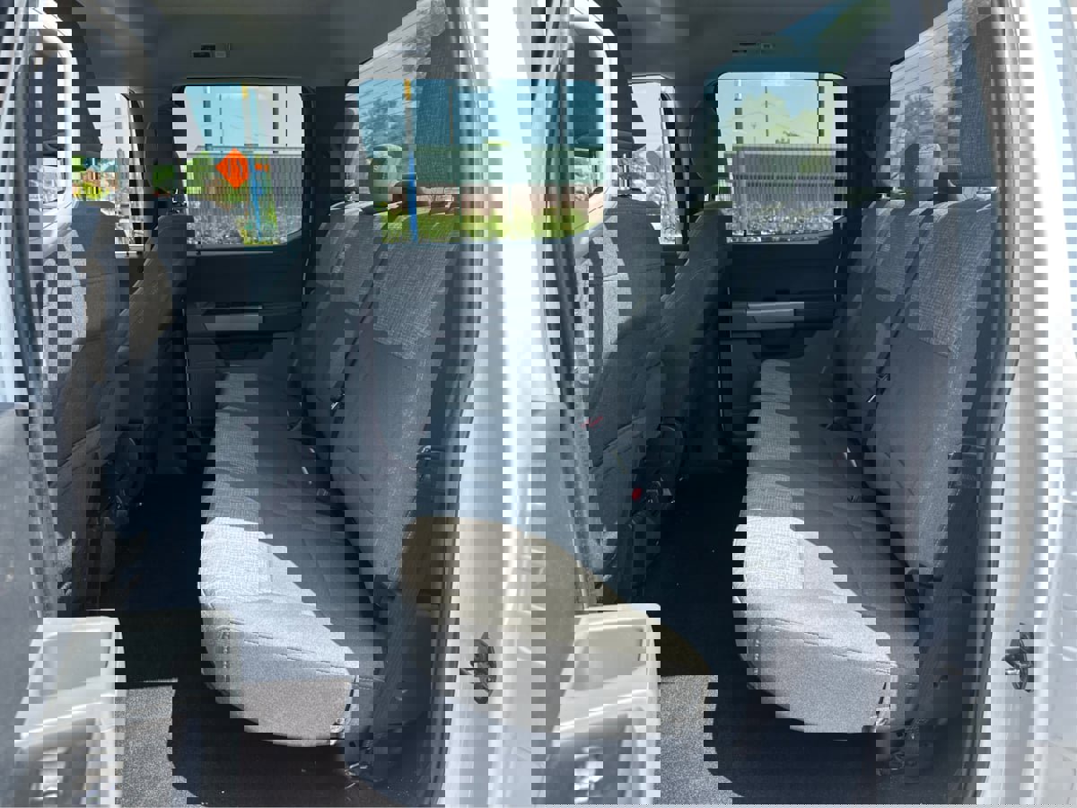 Used 2023 Ford F150 XLT image 11