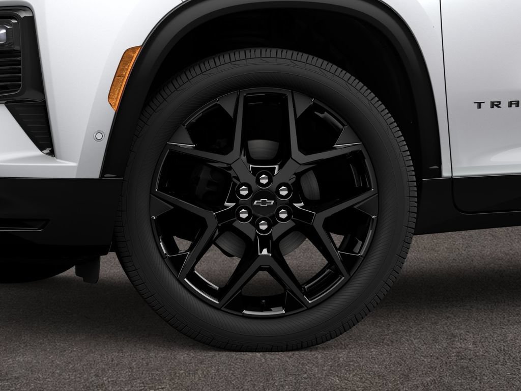 New 2026 Chevrolet Traverse RS w/ LPO, Floor Liner Package FWD image 4