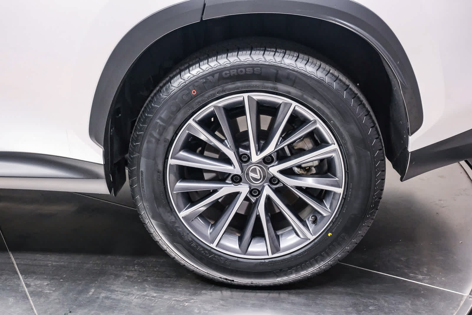 Used 2025 Lexus NX 250 FWD image 9