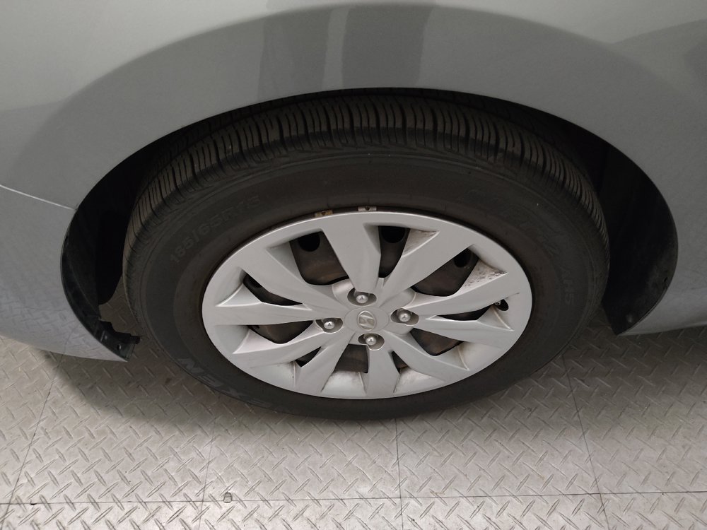 Used 2021 Hyundai Accent SE FWD image 31