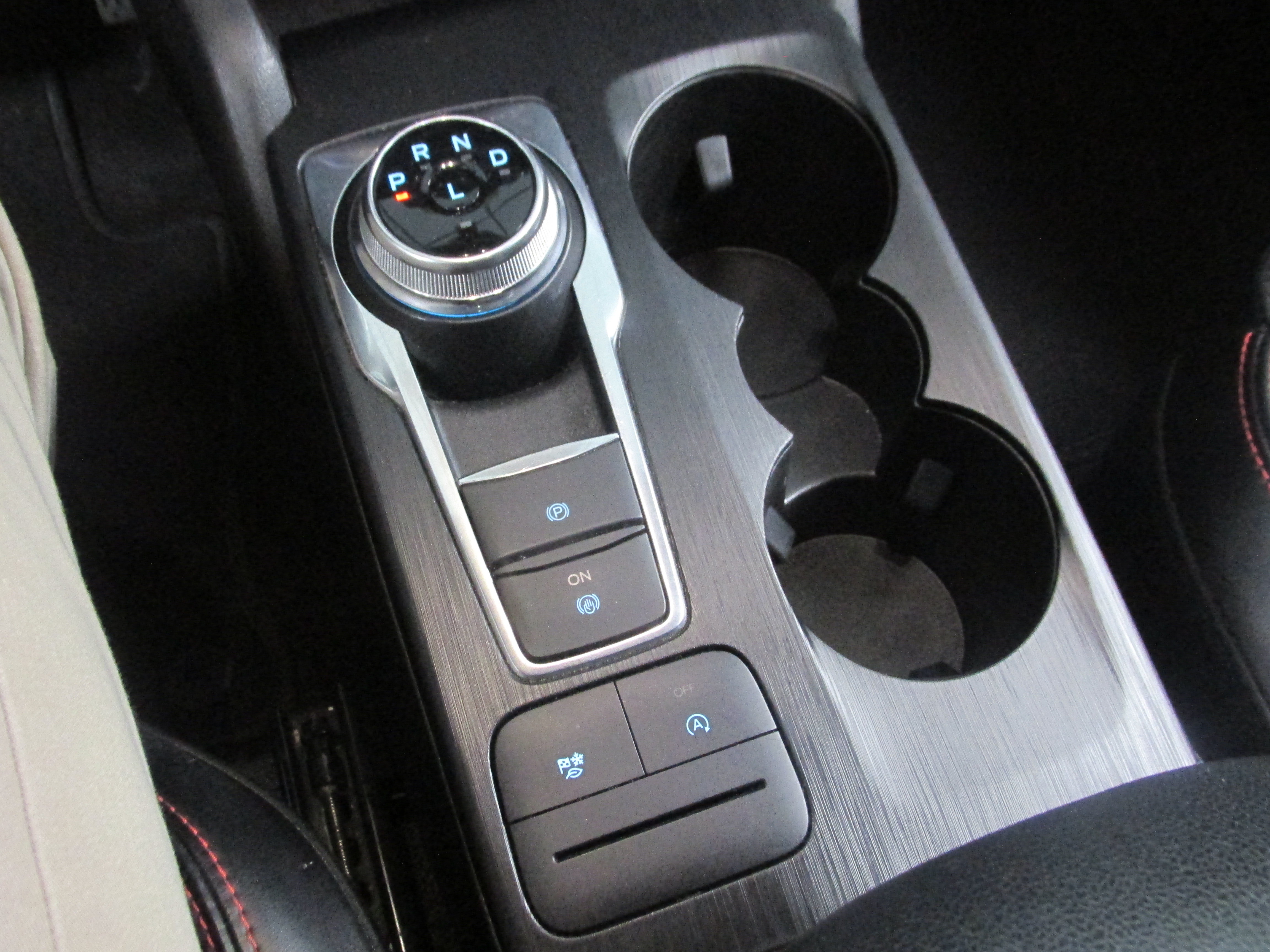 Used 2025 Ford Escape ST-Line AWD/4WD image 35