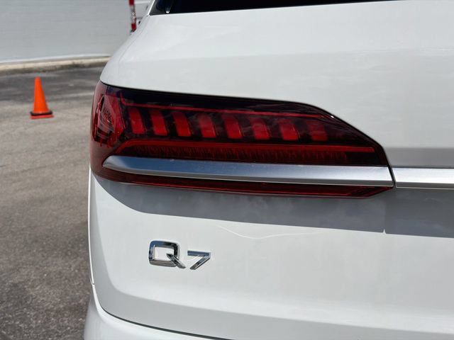 Used 2023 Audi Q7 3.0T Premium AWD/4WD image 10