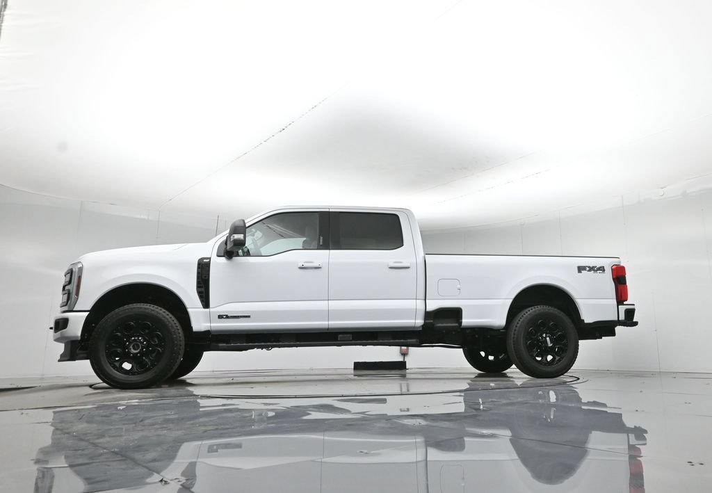 New 2026 Ford F350 XLT w/ XLT Premium Package AWD/4WD image 7