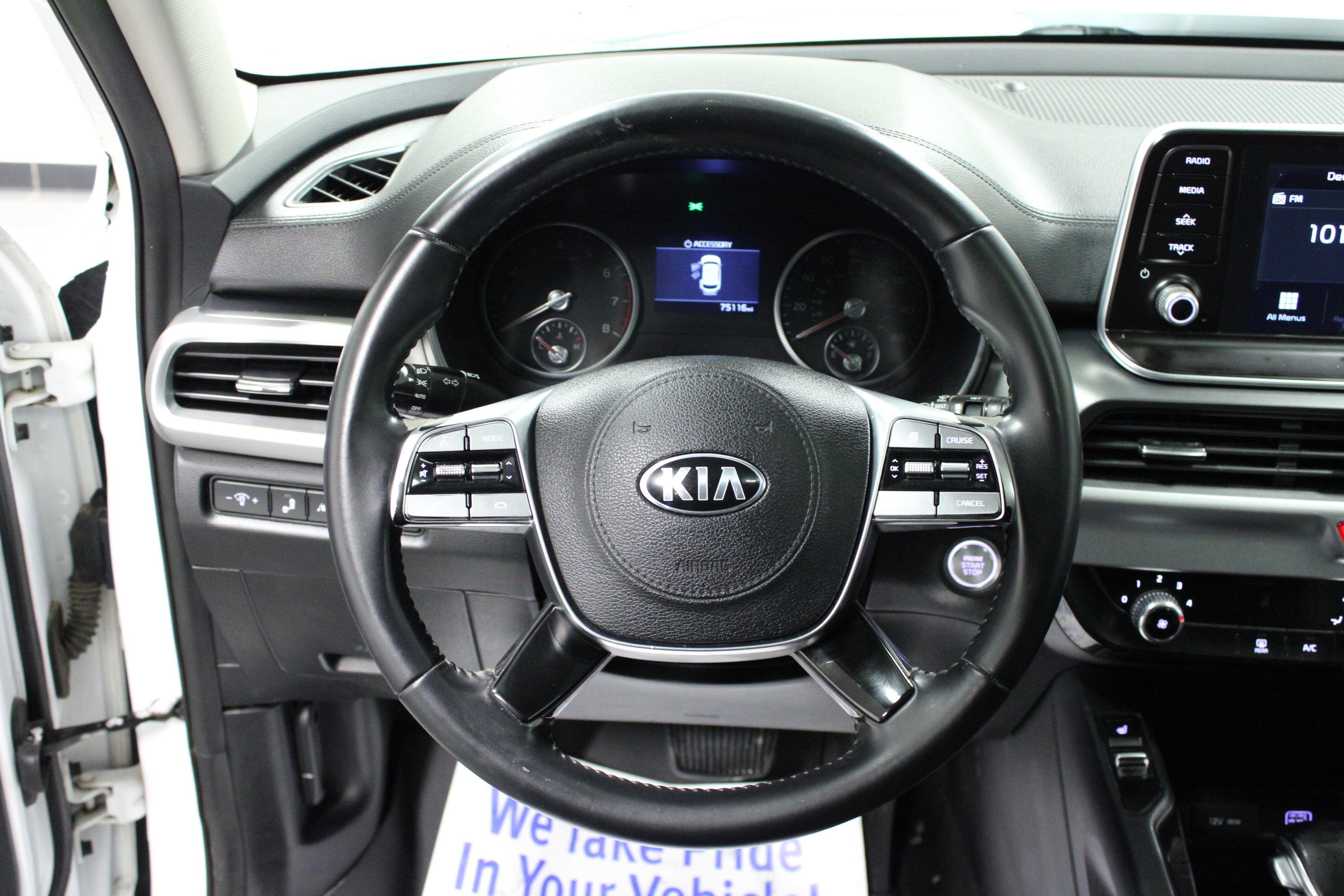 Used 2020 Kia Telluride S image 18