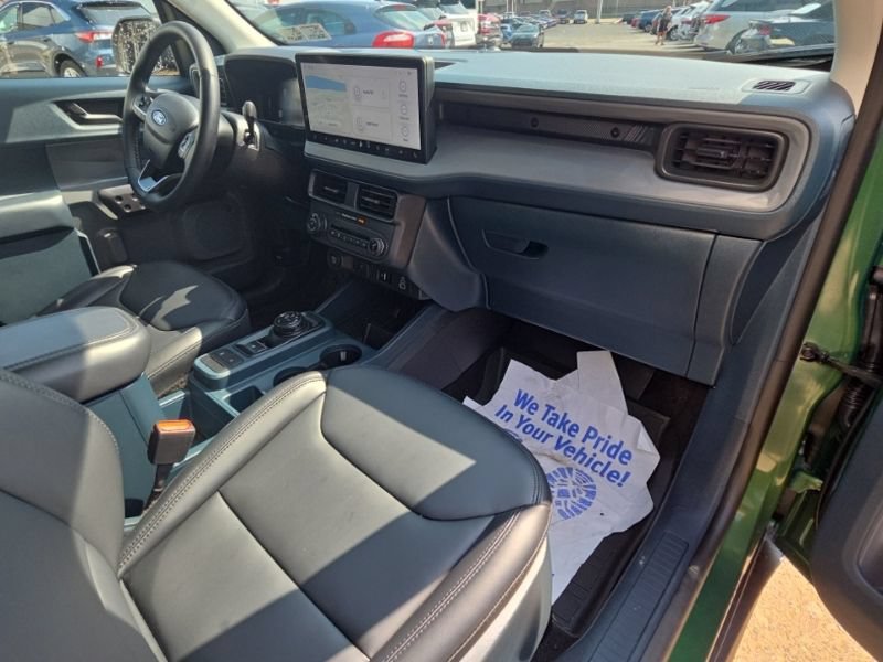 New 2025 Ford Maverick Lariat w/ Black Appearance Package AWD/4WD image 12