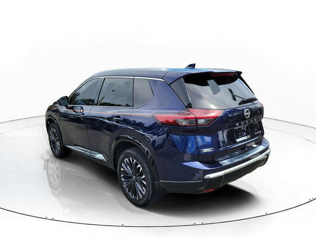 Used 2024 Nissan Rogue Platinum w/ Platinum Premium Package FWD image 3