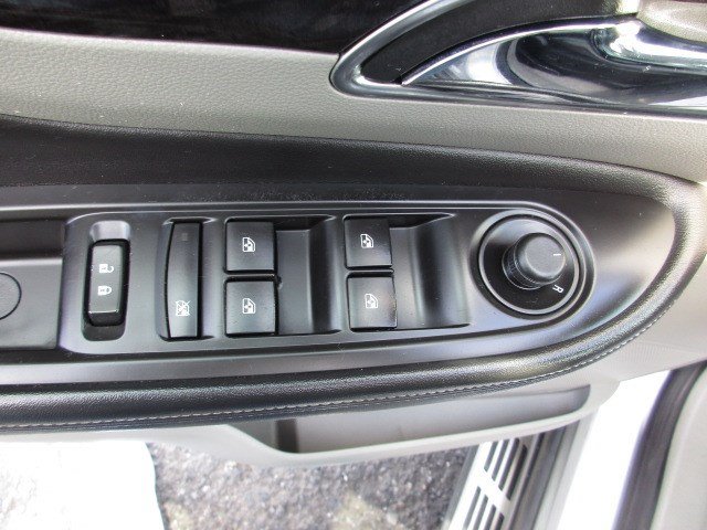 Used 2015 Buick Encore Leather FWD image 15