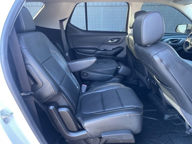 Used 2020 Chevrolet Traverse RS image 16
