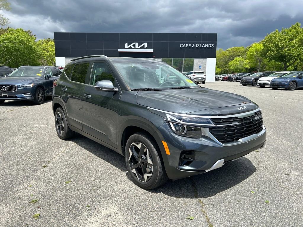 Used 2025 Kia Seltos EX w/ EX Sunroof Package AWD/4WD image 1