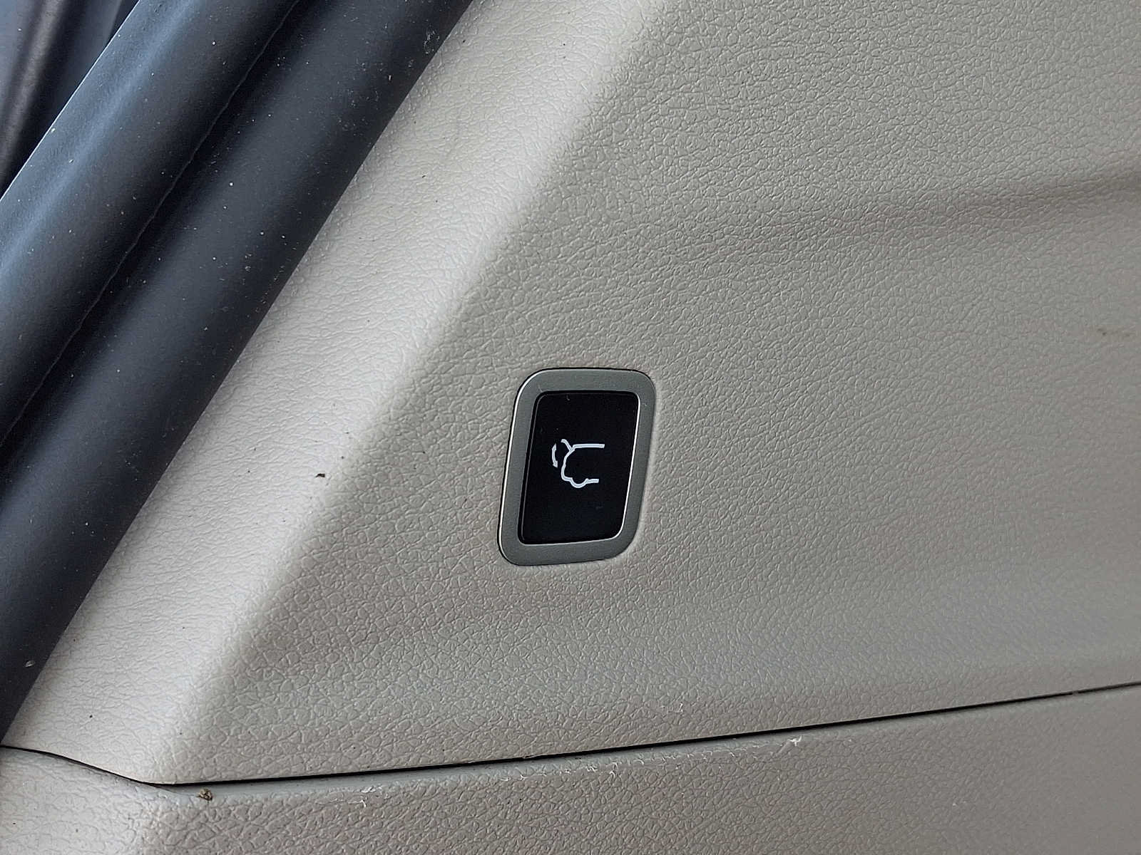 Certified 2023 Chrysler Pacifica Touring-L FWD image 32
