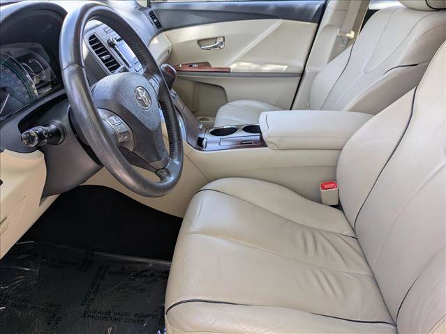 Used 2010 Toyota Venza image 11
