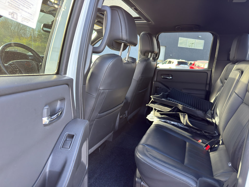 Certified 2022 Nissan Frontier PRO-4X w/ Pro-4X Premium Package image 30