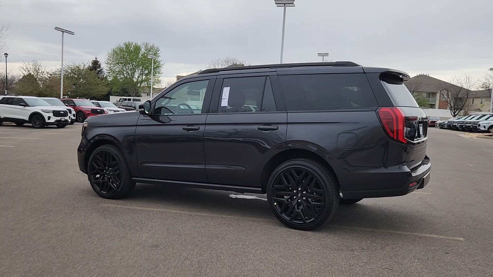 New 2026 Ford Expedition Platinum w/ Stealth Performance Package AWD/4WD image 21