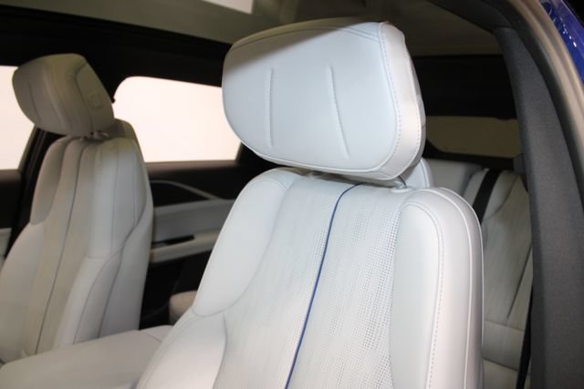 New 2026 Cadillac Lyriq Sport AWD/4WD image 6