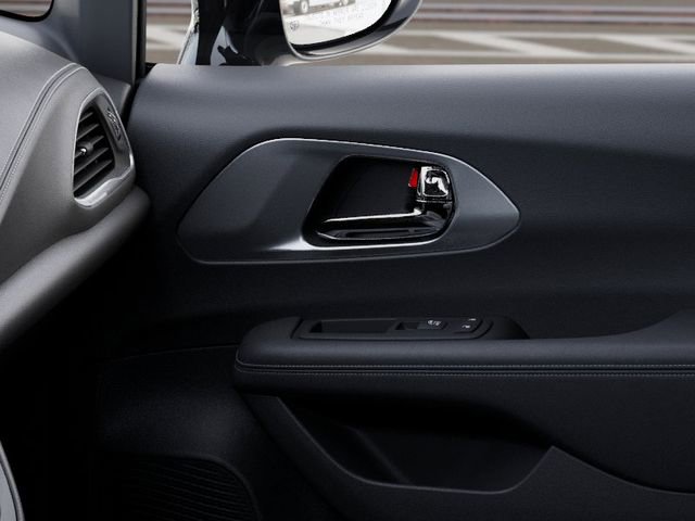 New 2026 Chrysler Pacifica Limited image 25