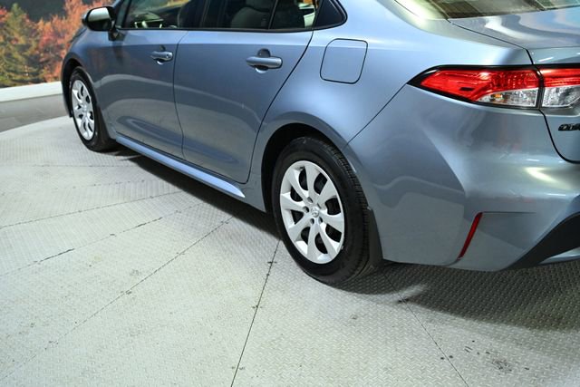 Used 2022 Toyota Corolla LE image 8