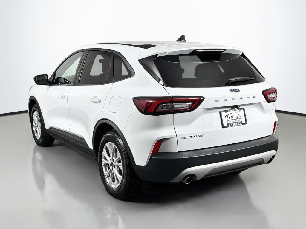 Used 2025 Ford Escape Active FWD image 5