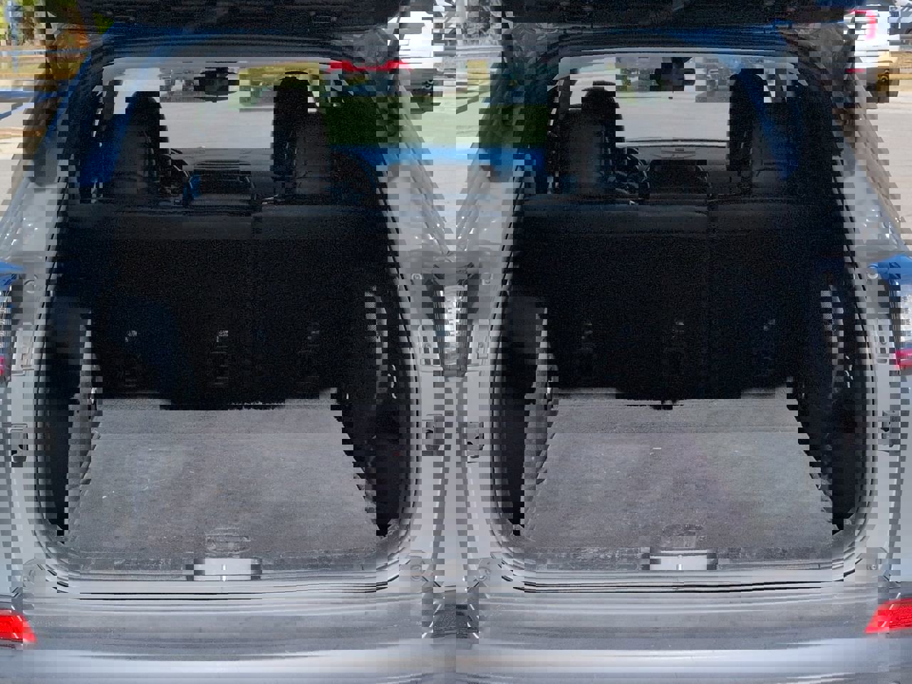 Used 2021 Jeep Cherokee Latitude Lux w/ Sun & Sound Group image 12