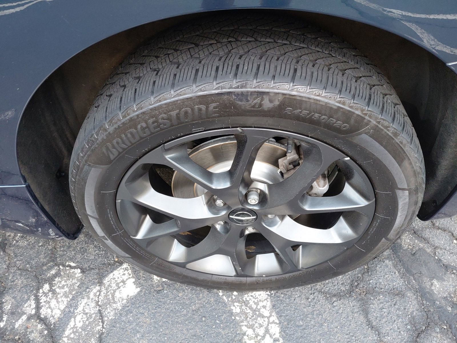 Used 2021 Chrysler Pacifica Touring-L w/ Uconnect Theater Family Group AWD/4WD image 33