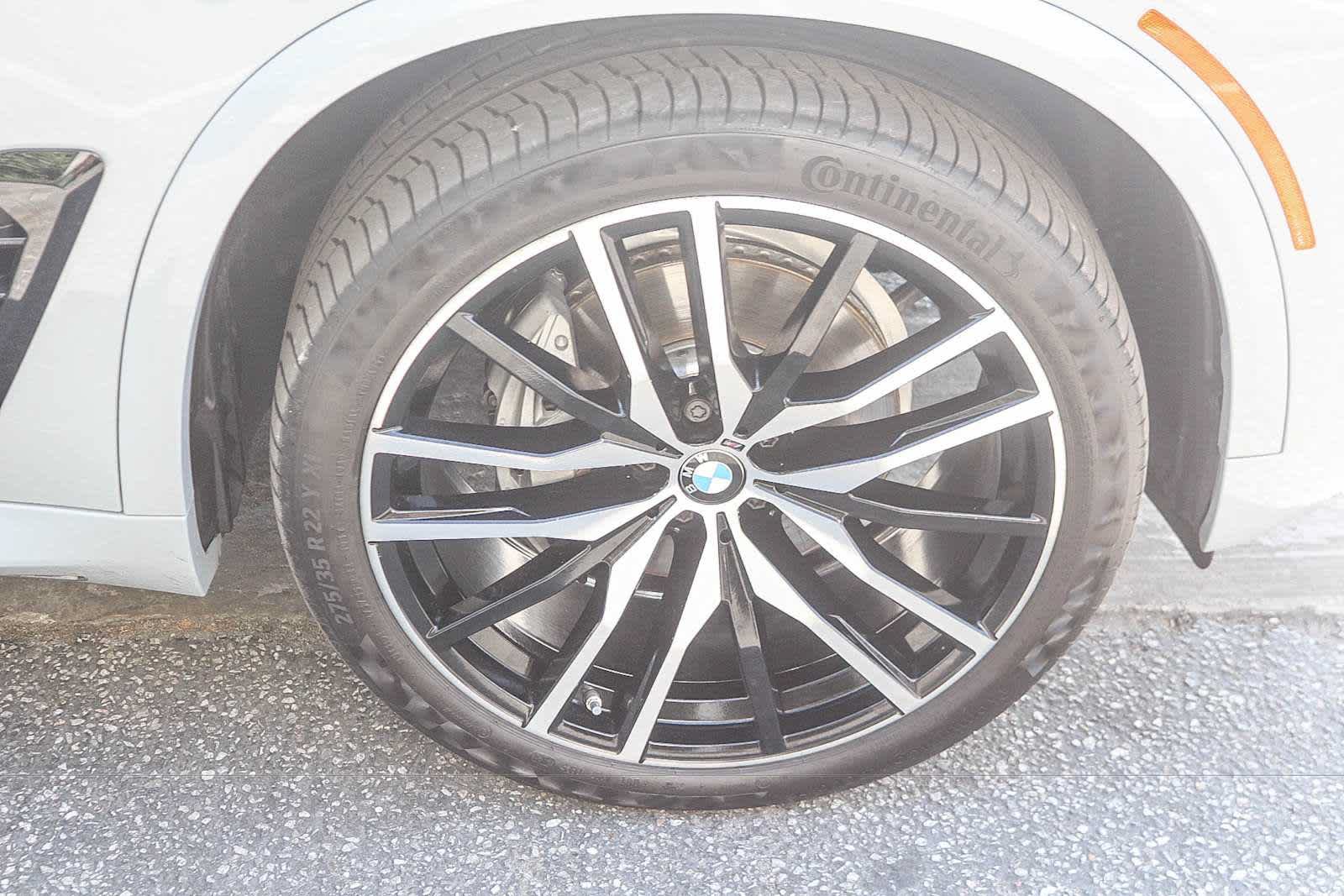 Used 2025 BMW X5 sDrive40i w/ M Sport Package RWD image 9