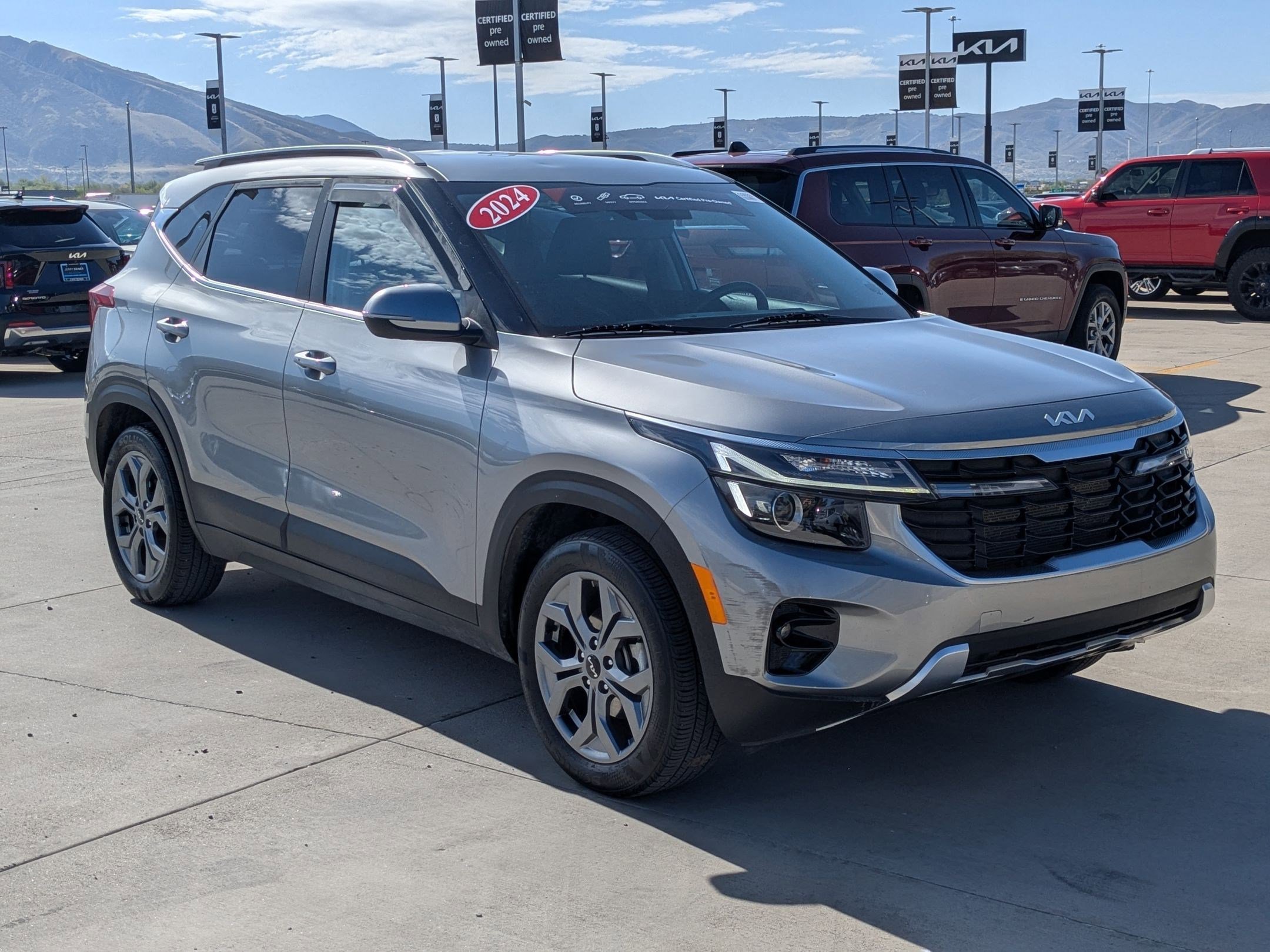 Used 2024 Kia Seltos S FWD image 7
