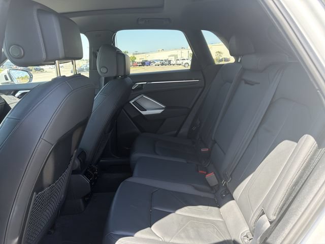 Used 2025 Audi Q3 2.0T Premium AWD/4WD image 12