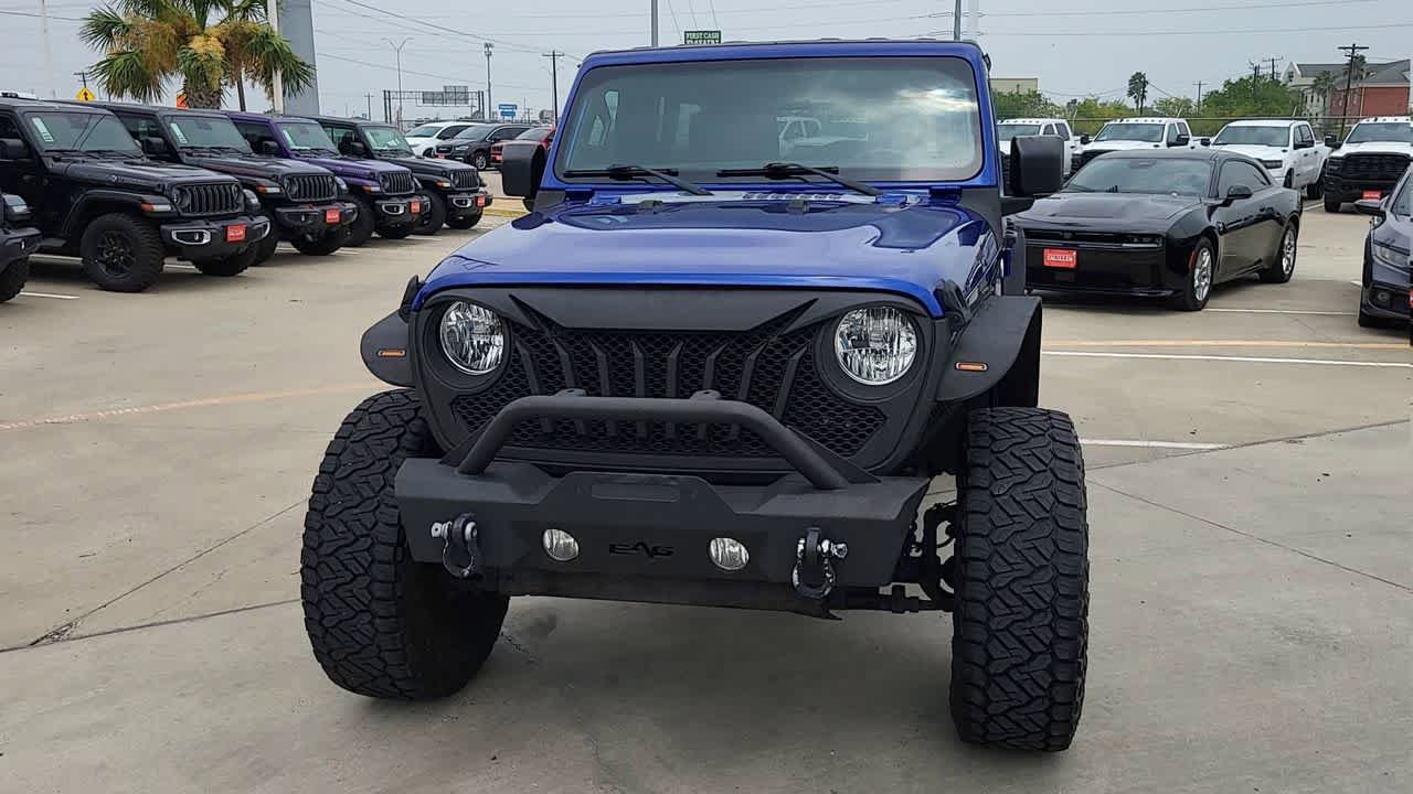 Used 2019 Jeep Wrangler Unlimited Sport S AWD/4WD image 3