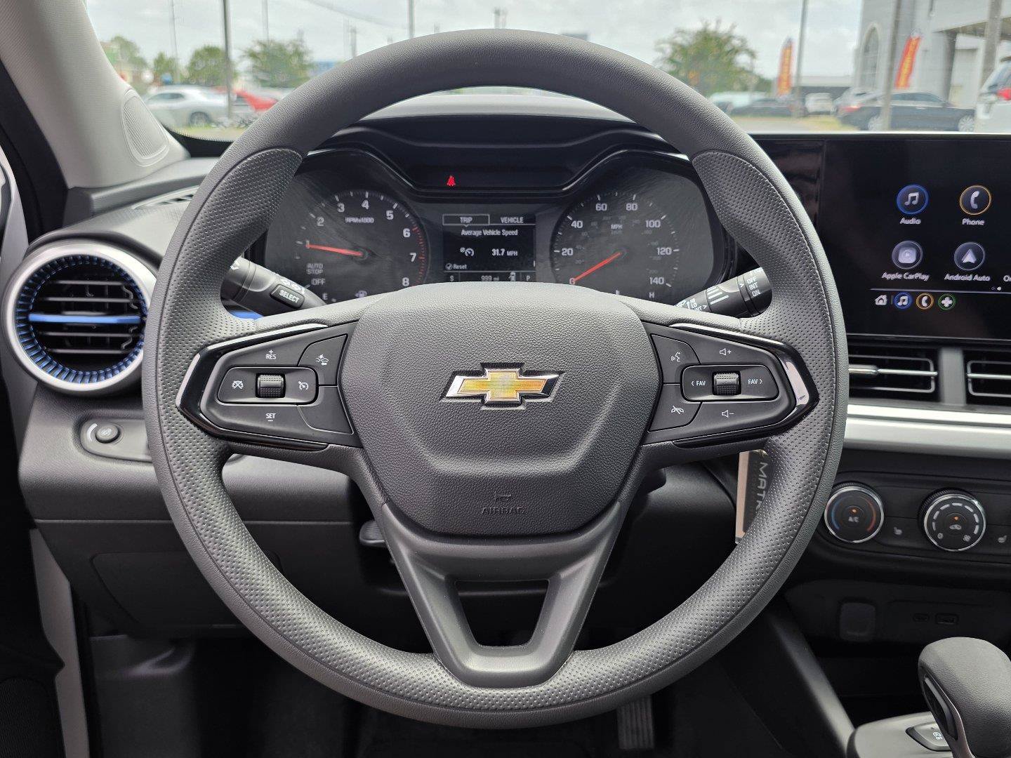 Used 2026 Chevrolet Trax LS w/ LS Convenience Package FWD image 25