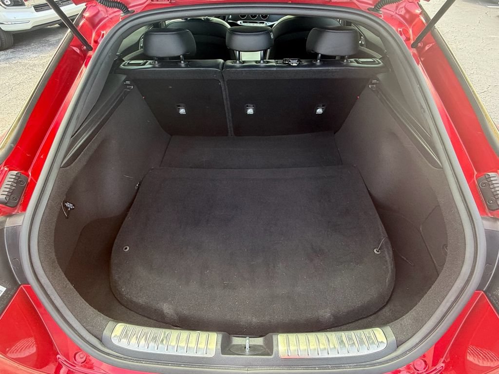 Used 2022 Kia Stinger GT1 RWD image 15