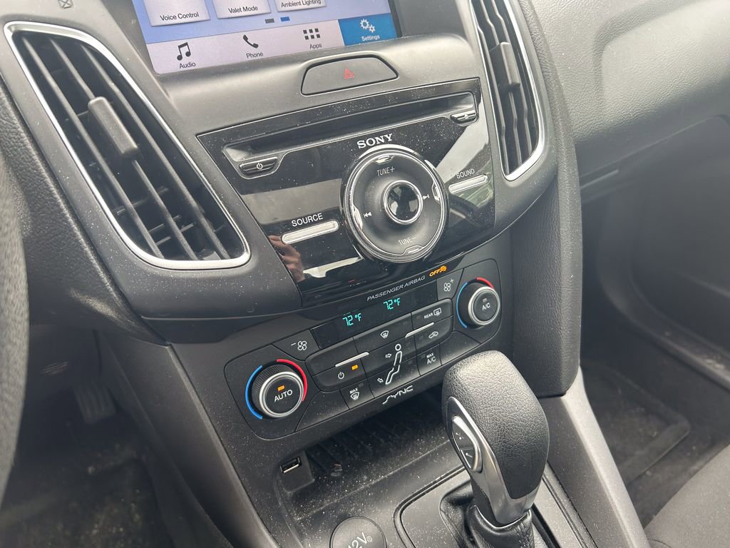 Certified 2018 Ford Focus SEL image 23