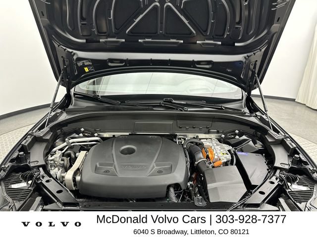 Certified 2024 Volvo XC60 T8 Ultimate w/ Protection Package Premier AWD/4WD image 26